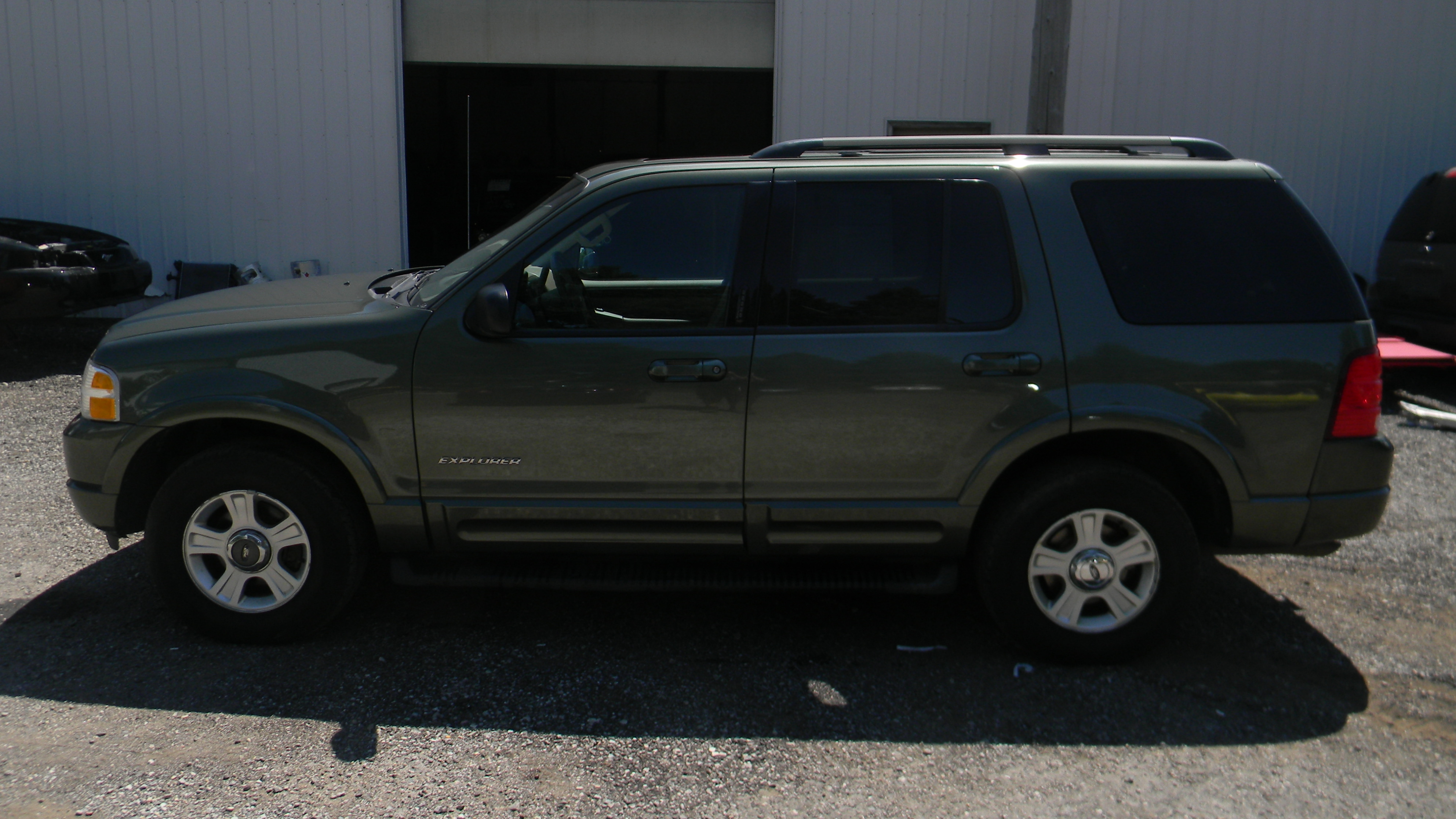 2002 FORD EXPLORER LIMITED